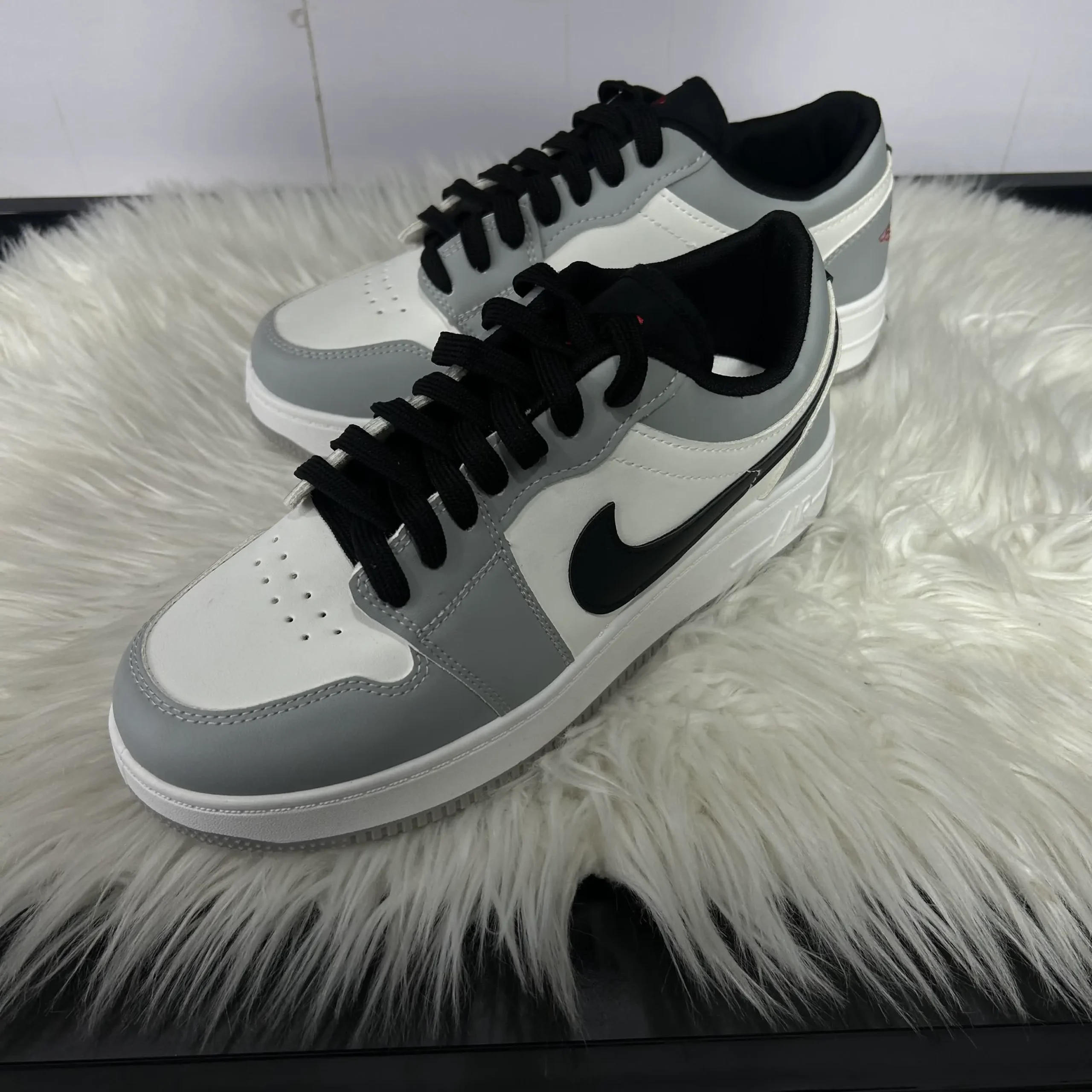 Men’s Chunky Sneakers - Image 4